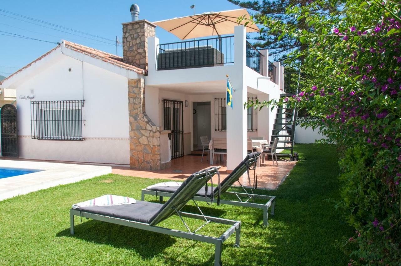 פואנגירולה Villa Marysol Sleeps 6 מראה חיצוני תמונה