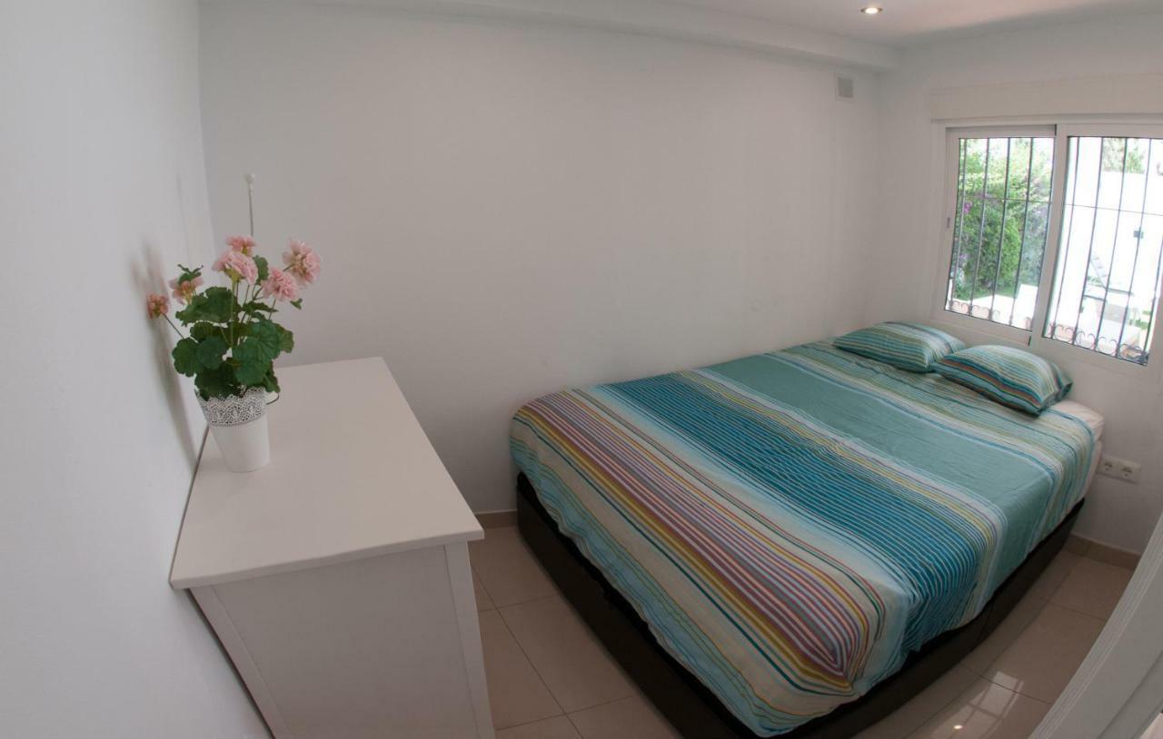 פואנגירולה Villa Marysol Sleeps 6 מראה חיצוני תמונה