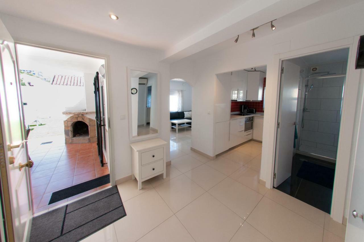 פואנגירולה Villa Marysol Sleeps 6 מראה חיצוני תמונה
